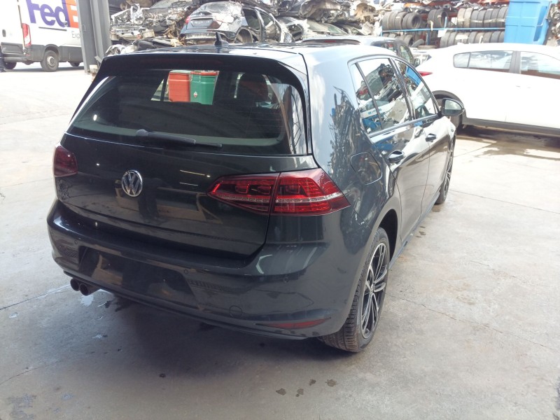 volkswagen golf vii lim. del año 2014