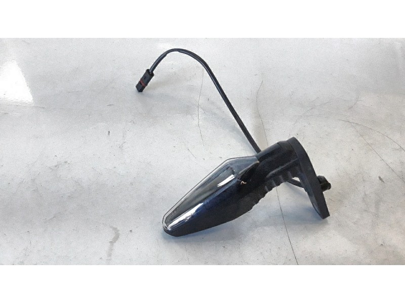 Recambio de piloto trasero izquierdo para bmw f 850 gs f 850 adventure referencia OEM IAM 63238522500  