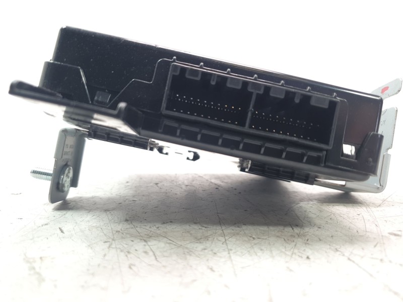 Recambio de modulo electronico para kia stonic (ybcuv) concept referencia OEM IAM 954B0H8700  