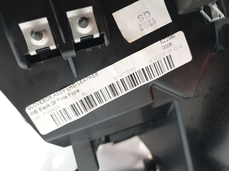 Recambio de guantera para maserati ghibli iii (m157) 3.0 referencia OEM IAM   