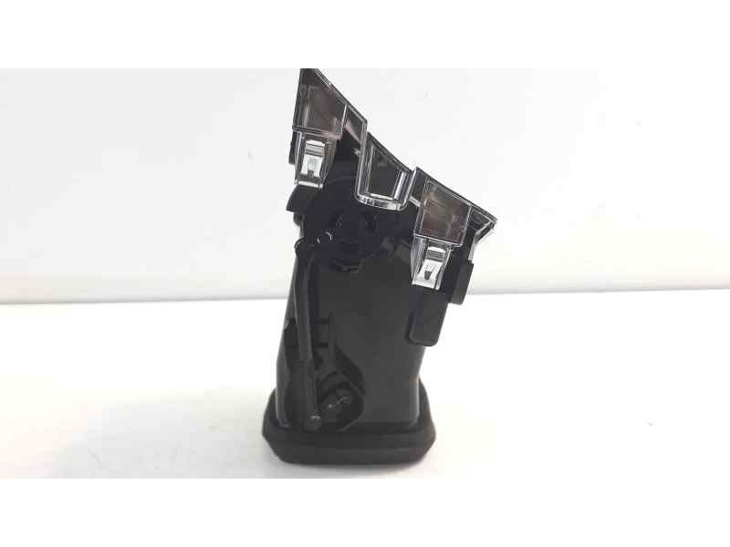 Recambio de rejilla aireadora para nissan pulsar (c13) acenta referencia OEM IAM 687613ZPOA  