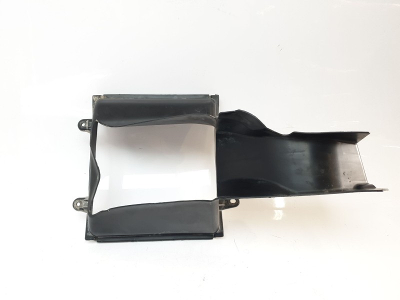 Recambio de moldura para maserati ghibli iii (m157) 3.0 referencia OEM IAM 670038774  