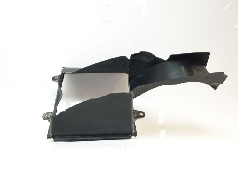 Recambio de moldura para maserati ghibli iii (m157) 3.0 referencia OEM IAM 670038774  