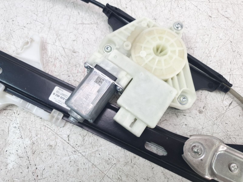Recambio de elevalunas trasero derecho para volkswagen passat variant (cb5) r-line referencia OEM IAM 3G9839462B 106236418 