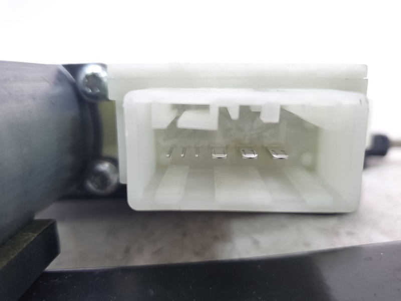 Recambio de elevalunas trasero derecho para volkswagen passat variant (cb5) r-line referencia OEM IAM 3G9839462B 106236418 