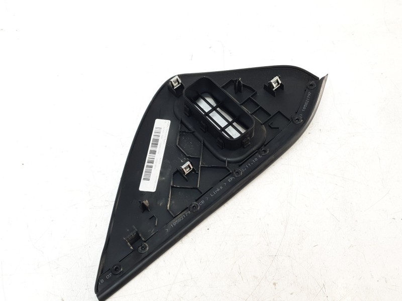 Recambio de moldura para maserati ghibli iii (m157) 3.0 referencia OEM IAM 670018433  