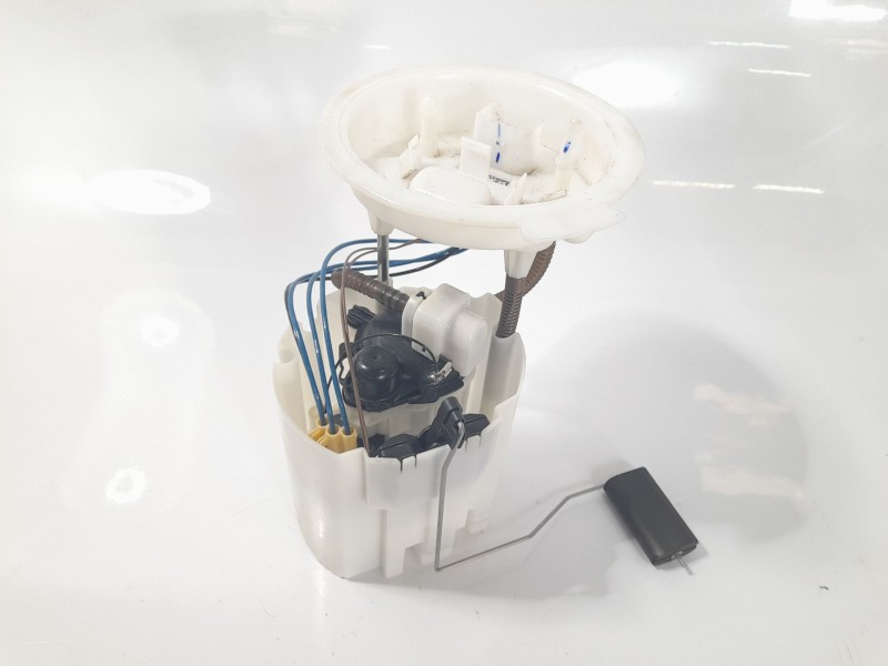 Recambio de bomba combustible para mini countryman (f60) 1.5 12v referencia OEM IAM 7300465  