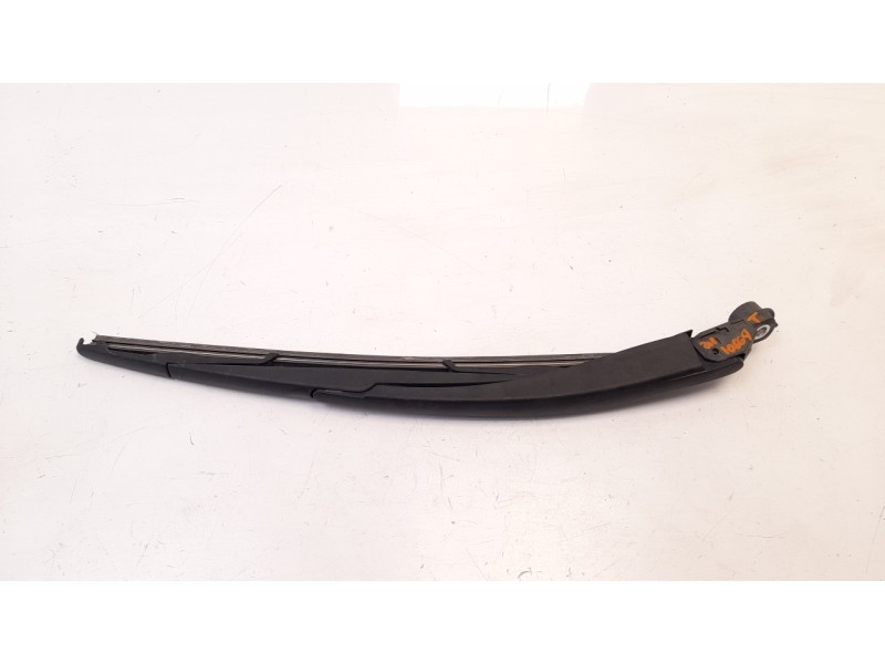 Recambio de brazo limpia trasero para peugeot 208 1.6 blue-hdi fap referencia OEM IAM 9673234180  