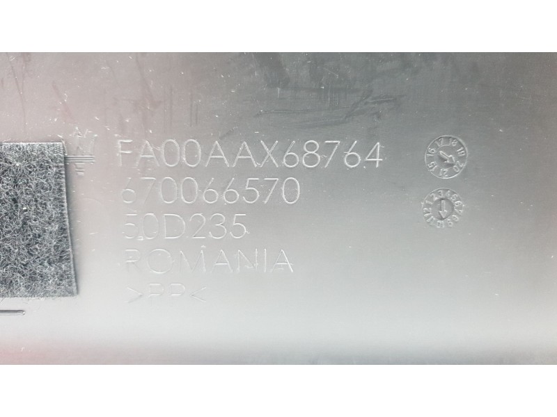 Recambio de moldura para maserati ghibli iii (m157) 3.0 referencia OEM IAM 670066570  