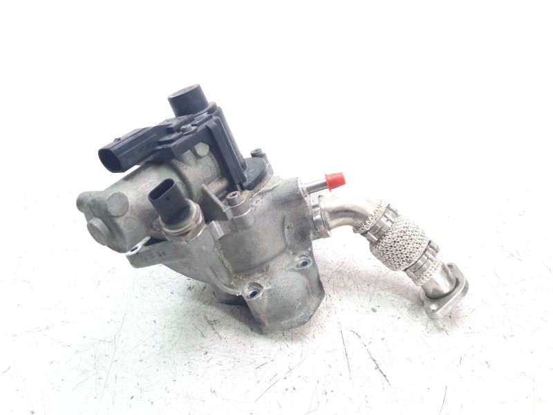 Recambio de valvula egr para porsche cayenne (typ 92aa) s diesel referencia OEM IAM 057131501G  