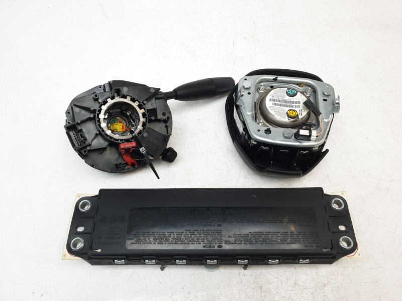 Recambio de kit airbag para maserati ghibli iii (m157) 3.0 referencia OEM IAM 670001423  