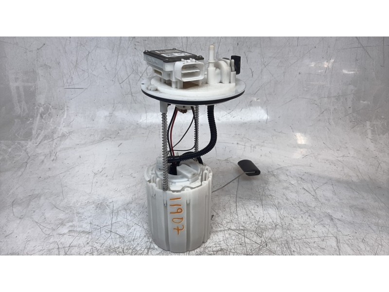 Recambio de bomba combustible para kia sportage concept 2wd referencia OEM IAM 31110D7050  