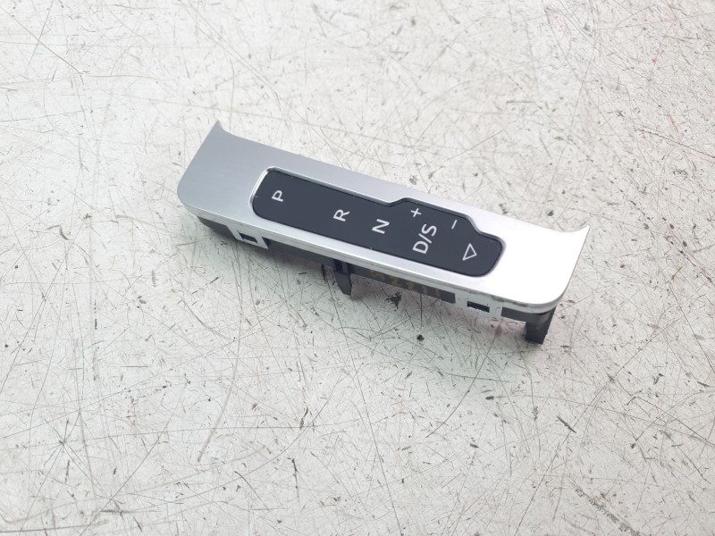 Recambio de modulo electronico para audi q2 (gab) 1.0 tfsi referencia OEM IAM 81B7134633Q7  