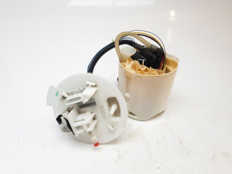 Recambio de bomba combustible para mercedes-benz cla-klasse (bm 118) cat referencia OEM IAM A2474703200  