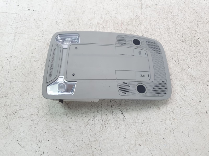 Recambio de luz interior para audi q2 (gab) 1.0 tfsi referencia OEM IAM 81A947135F  