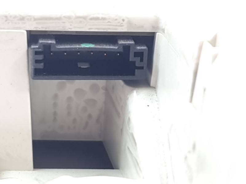 Recambio de luz interior para audi q2 (gab) 1.0 tfsi referencia OEM IAM 81A947135F  