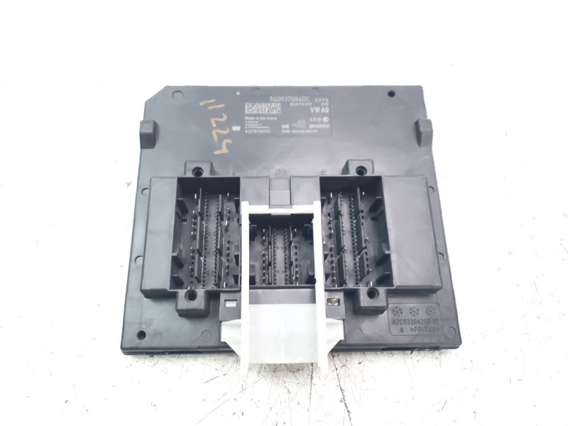 Recambio de modulo electronico para audi q2 (gab) 1.0 tfsi referencia OEM IAM 5Q0937084DC  