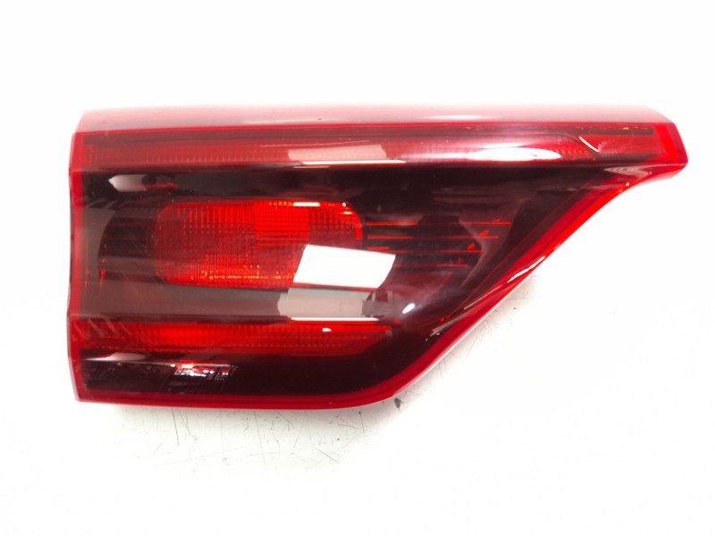 Recambio de piloto trasero izquierdo interior para kia sportage drive 4x2 referencia OEM IAM 920405F1500  