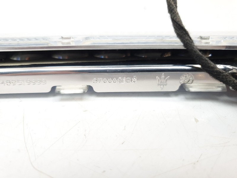 Recambio de luz central de freno para maserati ghibli iii (m157) 3.0 referencia OEM IAM 670008130  