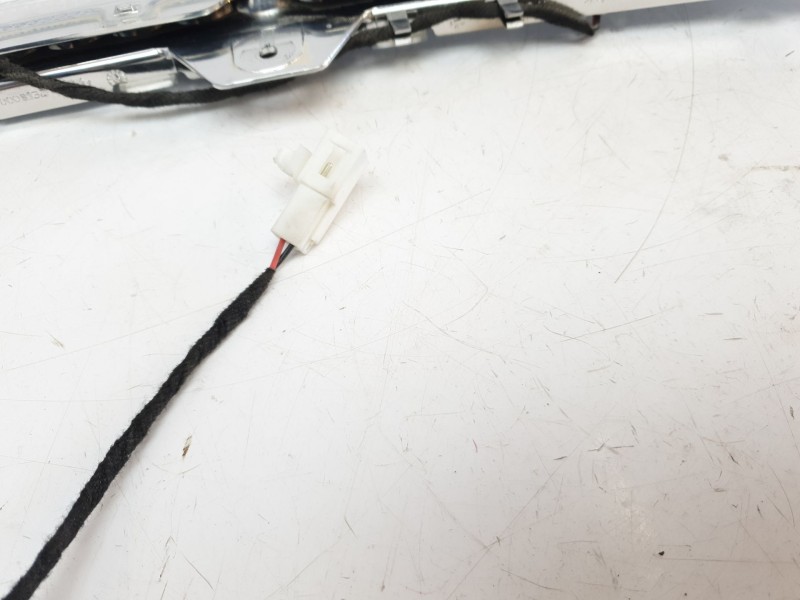 Recambio de luz central de freno para maserati ghibli iii (m157) 3.0 referencia OEM IAM 670008130  