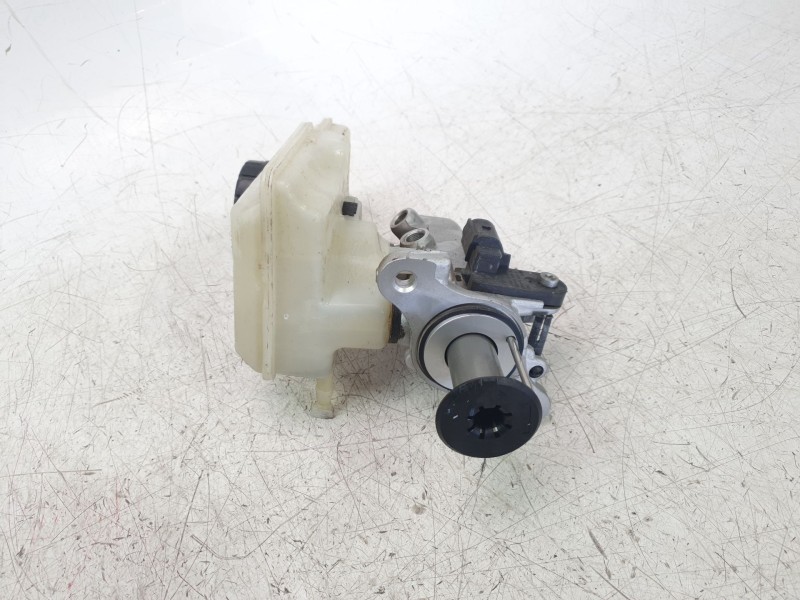Recambio de bomba freno para audi q2 (gab) 1.0 tfsi referencia OEM IAM 5Q2614019L  
