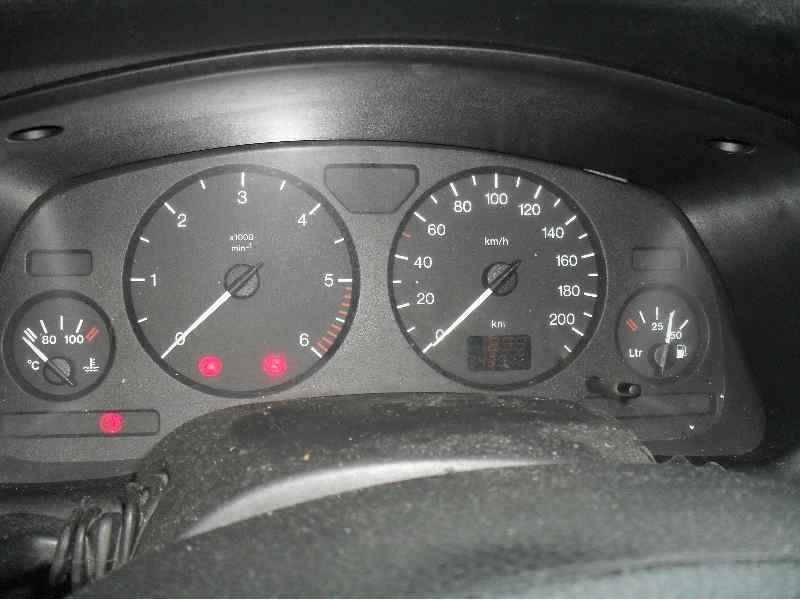 opel astra g berlina del año 1998