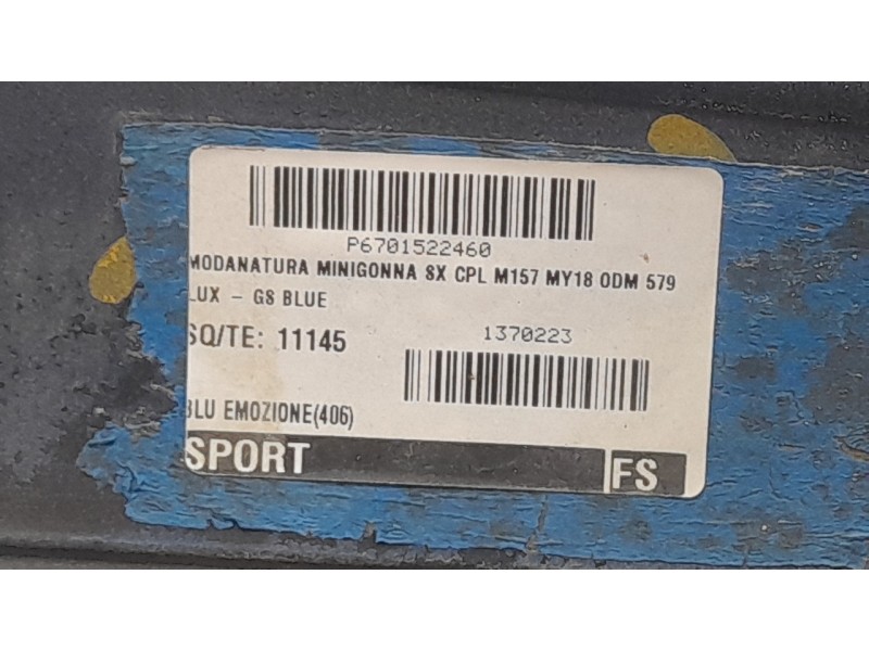 Recambio de estribos laterales para maserati ghibli iii (m157) 3.0 referencia OEM IAM 670010789  