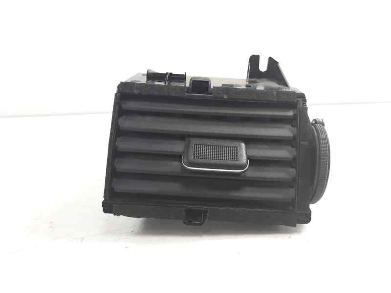 Recambio de rejilla aireadora para nissan pulsar (c13) acenta referencia OEM IAM 682603ZL2A  