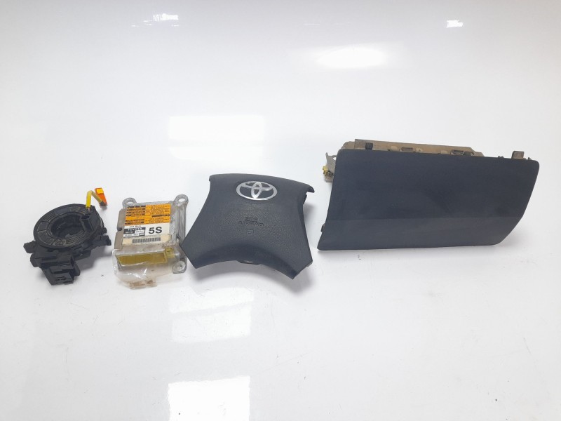 Recambio de kit airbag para toyota hilux vii pick-up (_n1_, _n2_, _n3_) 2.5 d-4d 4wd (kun25_) referencia OEM IAM 739700K081B0  