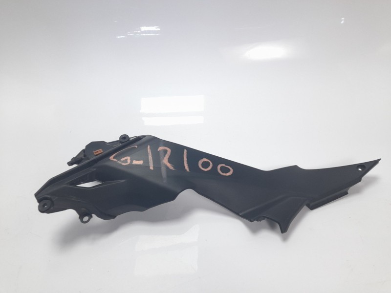 Recambio de moldura para kawasaki z ( - 899cc) z 650 referencia OEM IAM 140930613  