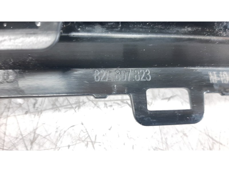 Recambio de moldura para audi a1 sportback (gba) 1.5 16v tsi act referencia OEM IAM 82A807823  