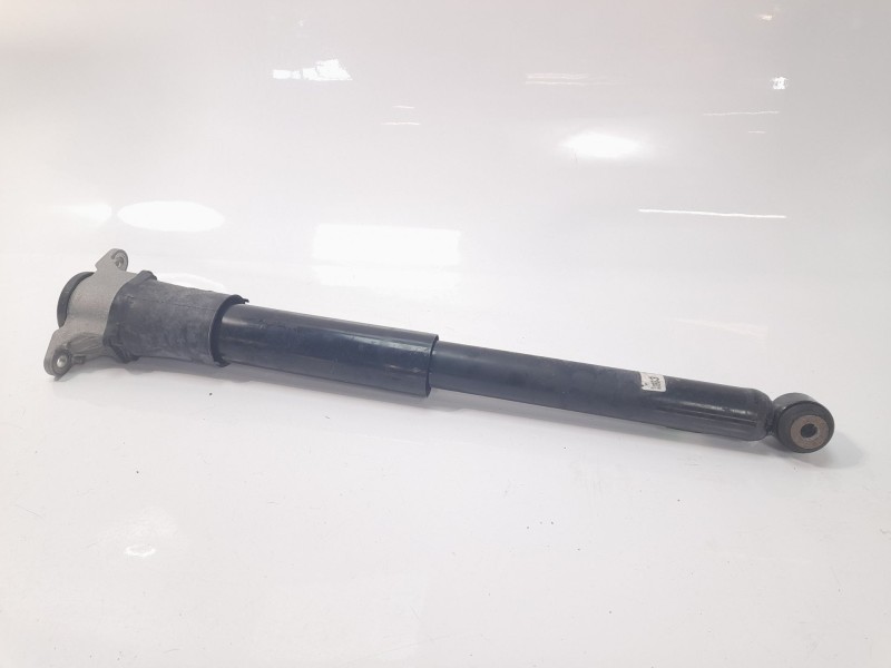 Recambio de amortiguador trasero derecho para mazda cx-5 2.0 cat referencia OEM IAM KSH628700  