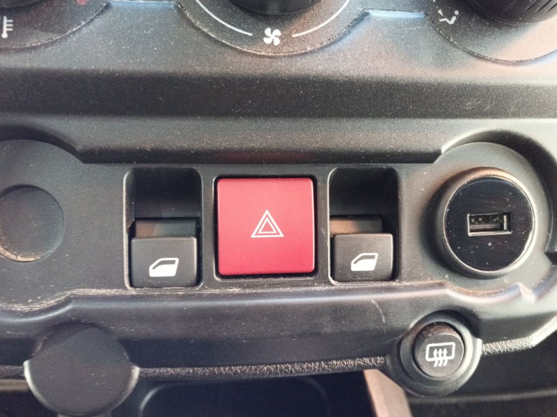 Recambio de mando elevalunas delantero izquierdo para aixam uv/51/af0a s9 referencia OEM IAM   