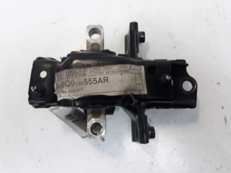 Recambio de soporte motor izquierdo para seat ibiza (6j5) emoción referencia OEM IAM 6Q0199555AR 363164 
