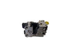 Recambio de cerradura puerta trasera derecha para dacia duster laureate 4x2 referencia OEM IAM 825029139R  
