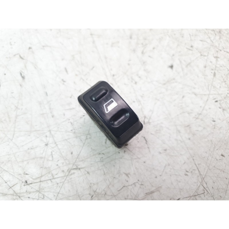 Recambio de mando elevalunas delantero derecho para citroën xsara picasso (n68) 2.0 hdi referencia OEM IAM 6552TA IAF120007 