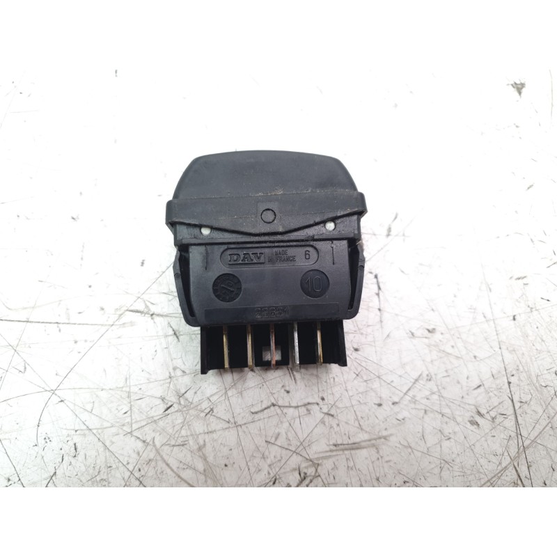 Recambio de mando elevalunas delantero derecho para citroën xsara picasso (n68) 2.0 hdi referencia OEM IAM 6552TA IAF120007 