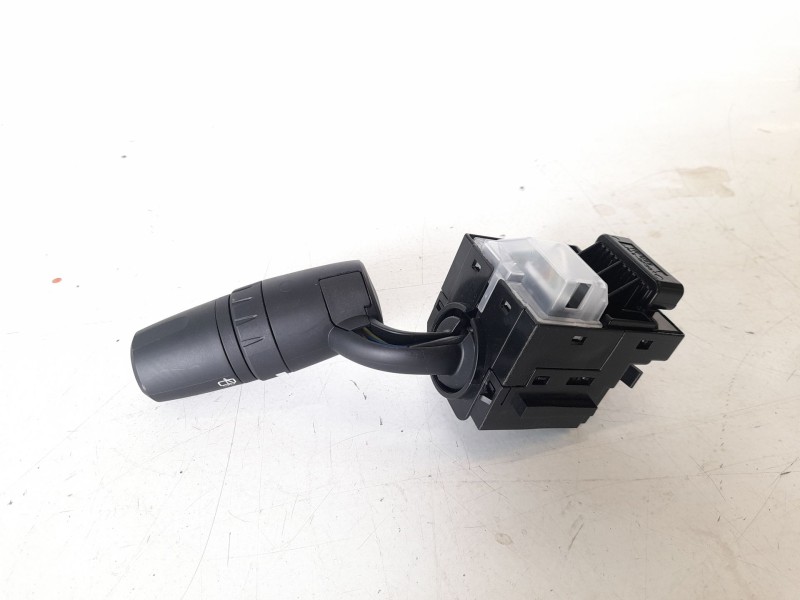 Recambio de mando limpia para mazda cx-5 2.0 cat referencia OEM IAM KS0417J671  