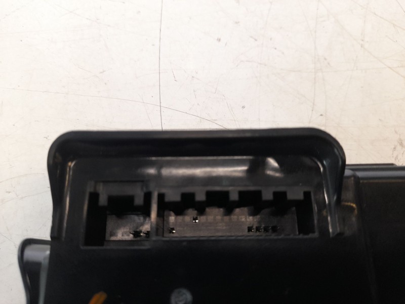 Recambio de modulo electronico para mazda cx-5 2.0 cat referencia OEM IAM TC3M67GM0J  