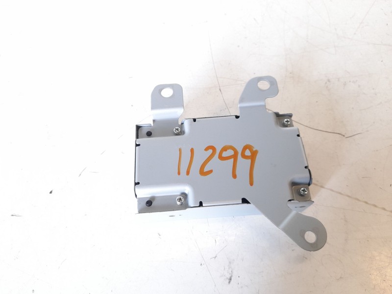 Recambio de modulo electronico para mazda cx-5 2.0 cat referencia OEM IAM KB8M677G0A  