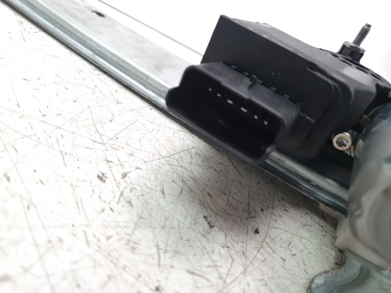 Recambio de elevalunas trasero derecho para citroën c3 shine referencia OEM IAM 9829511980  