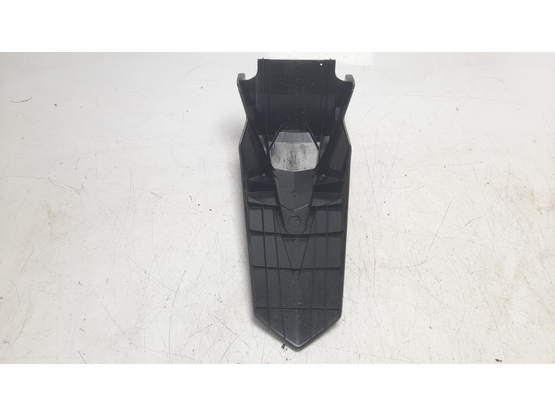 Recambio de portamatriculas para honda pcx pcx 125 (jk05) referencia OEM IAM 80101K1YD10  