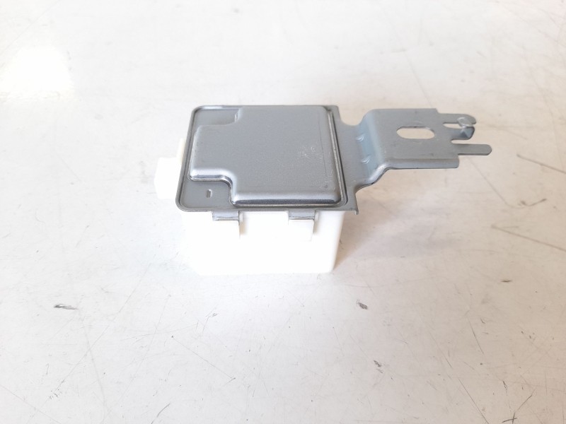 Recambio de modulo electronico para mazda cx-5 2.0 cat referencia OEM IAM KD45675D4A  