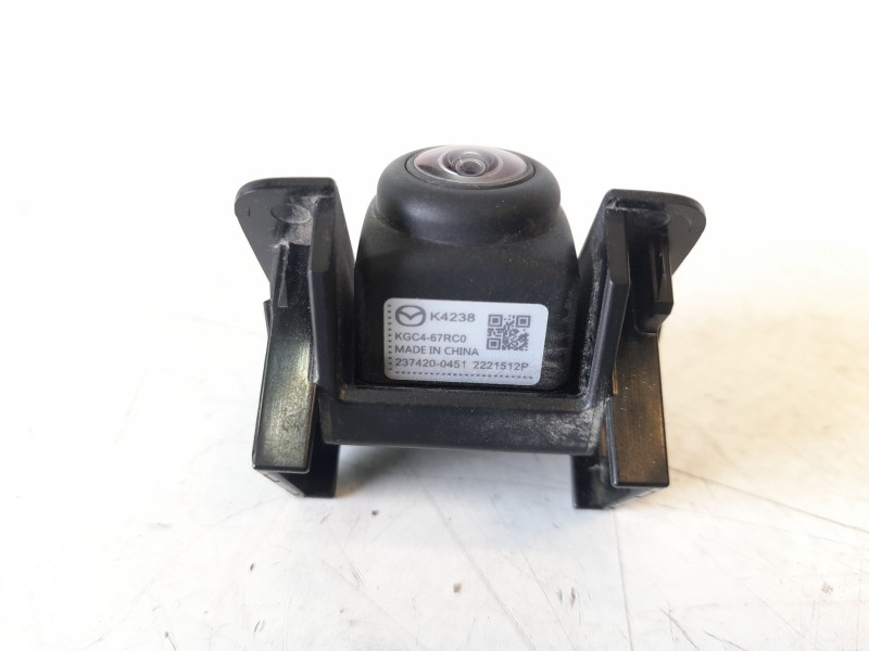 Recambio de camara vision trasera para mazda cx-5 2.0 cat referencia OEM IAM KGC467RC0  
