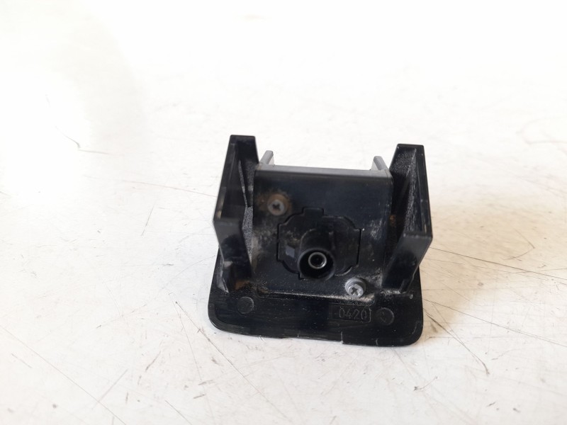 Recambio de camara vision trasera para mazda cx-5 2.0 cat referencia OEM IAM KGC467RC0  