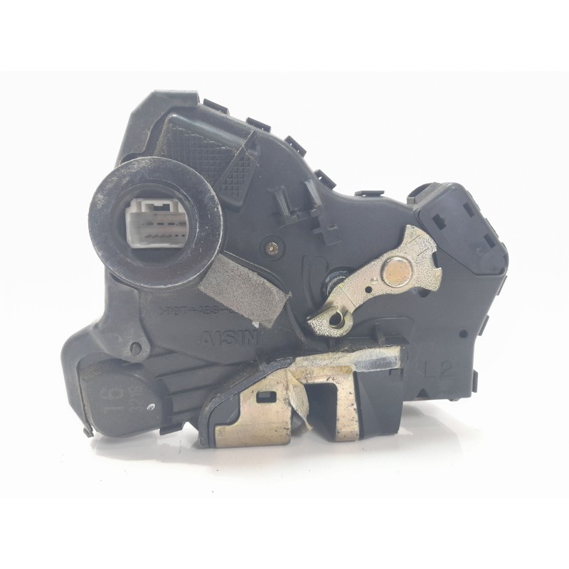 Recambio de cerradura puerta delantera izquierda para toyota land cruiser (j12) 3.0 turbodiesel referencia OEM IAM 6904033232  