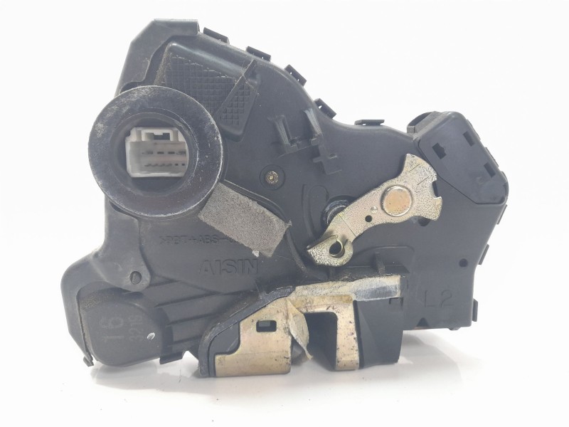 Recambio de cerradura puerta delantera izquierda para toyota land cruiser (j12) 3.0 turbodiesel referencia OEM IAM 6904033232  