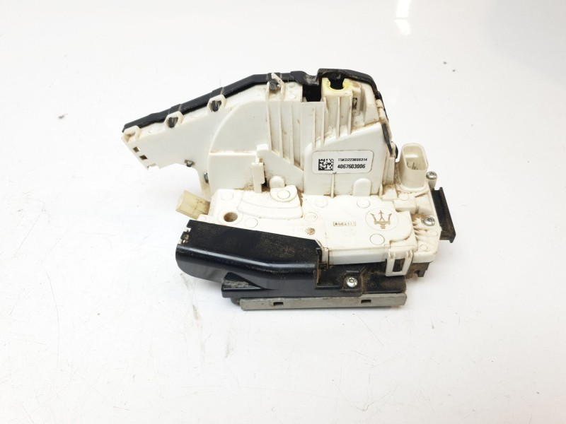 Recambio de cerradura puerta trasera izquierda para maserati ghibli iii (m157) 3.0 referencia OEM IAM 670175832  