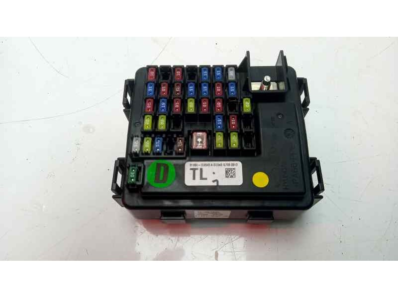 Recambio de caja reles / fusibles para hyundai tucson kosmo bluedrive 2wd referencia OEM IAM 91950D3240  
