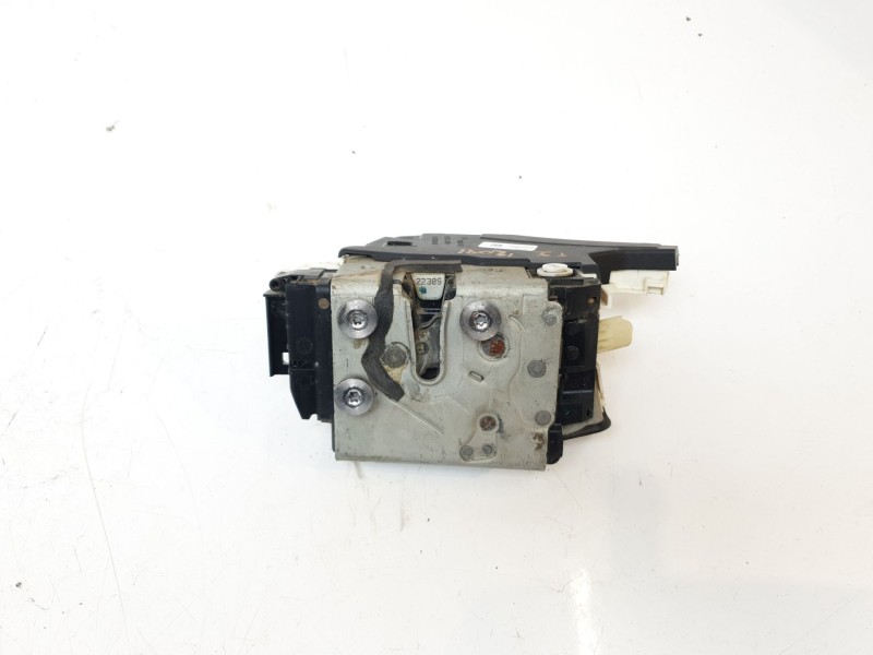 Recambio de cerradura puerta trasera izquierda para maserati ghibli iii (m157) 3.0 referencia OEM IAM 670175832  